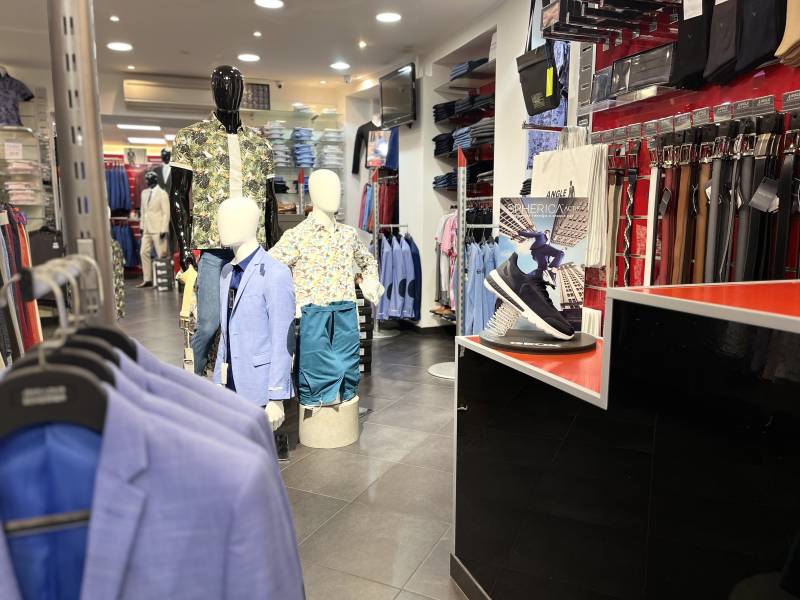 OUTLET MARQUES DE VÊTEMENTS POUR HOMME PAS CHER À PARIS